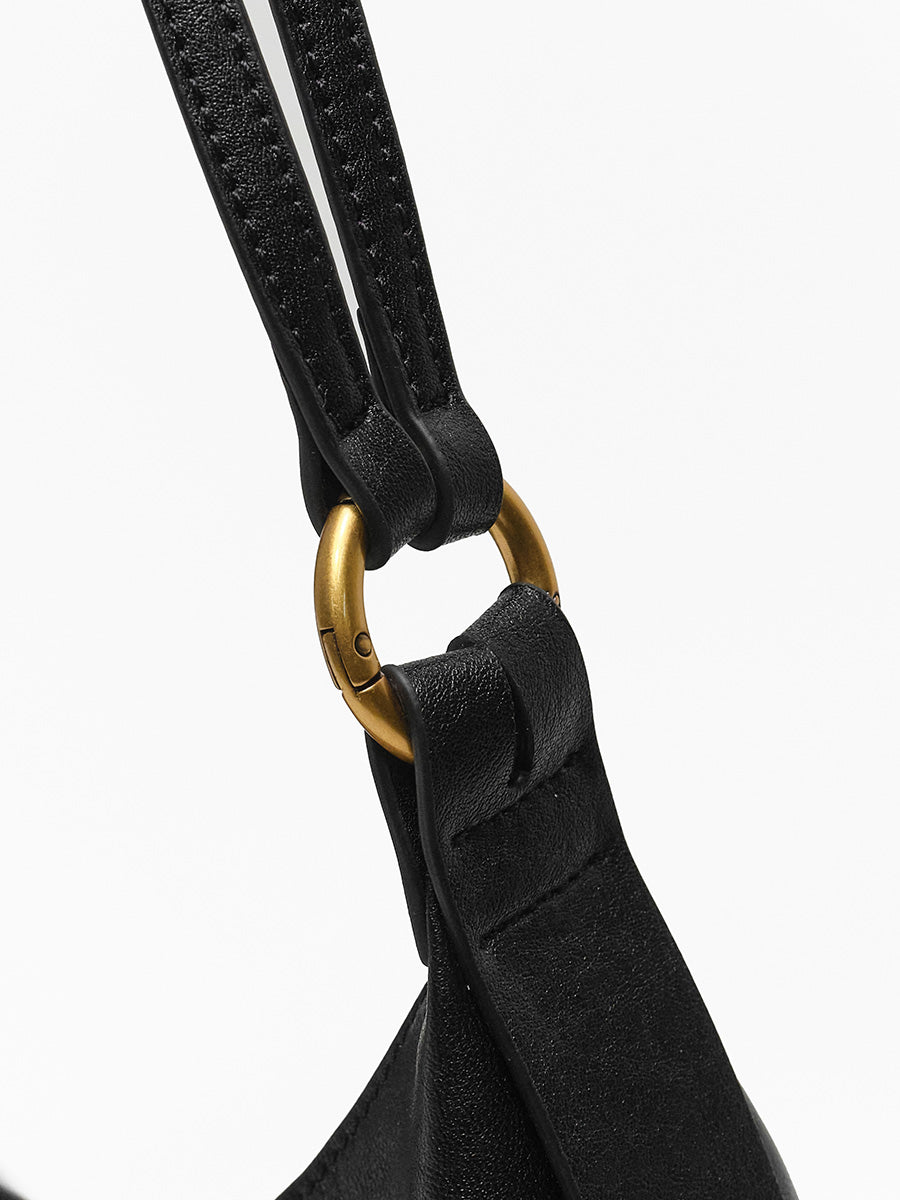 Fashionable minimalist low-key hobo bag