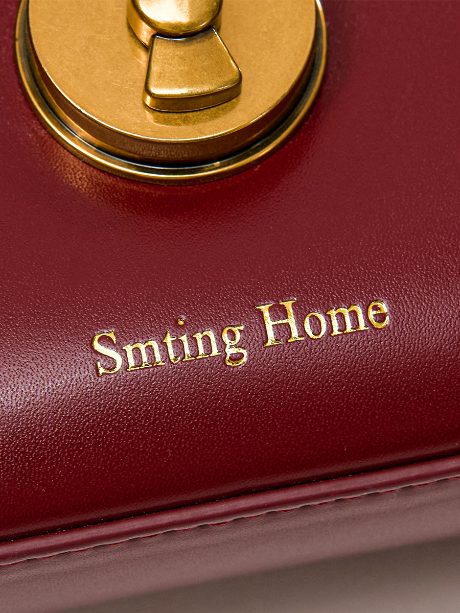 Niche handheld underarm bag for weddings