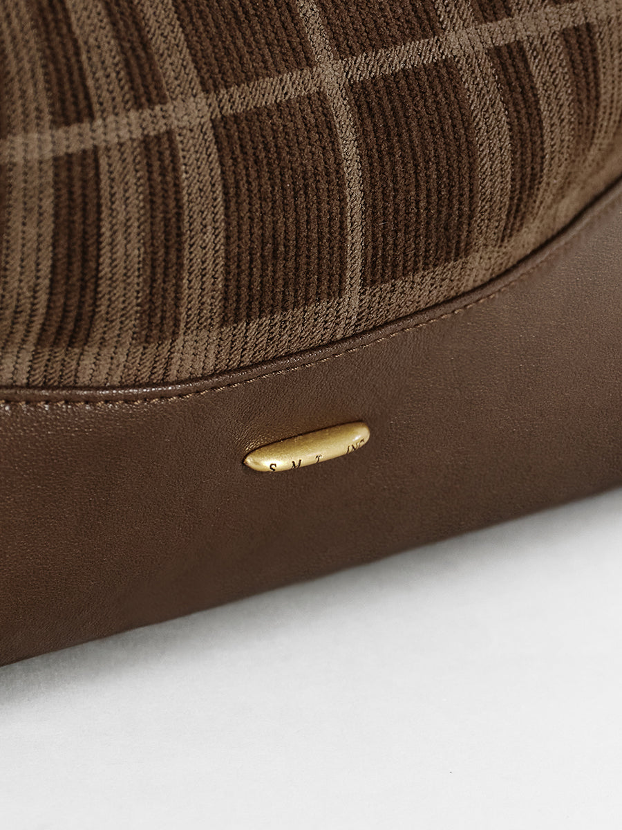 Soft corduroy bucket bag