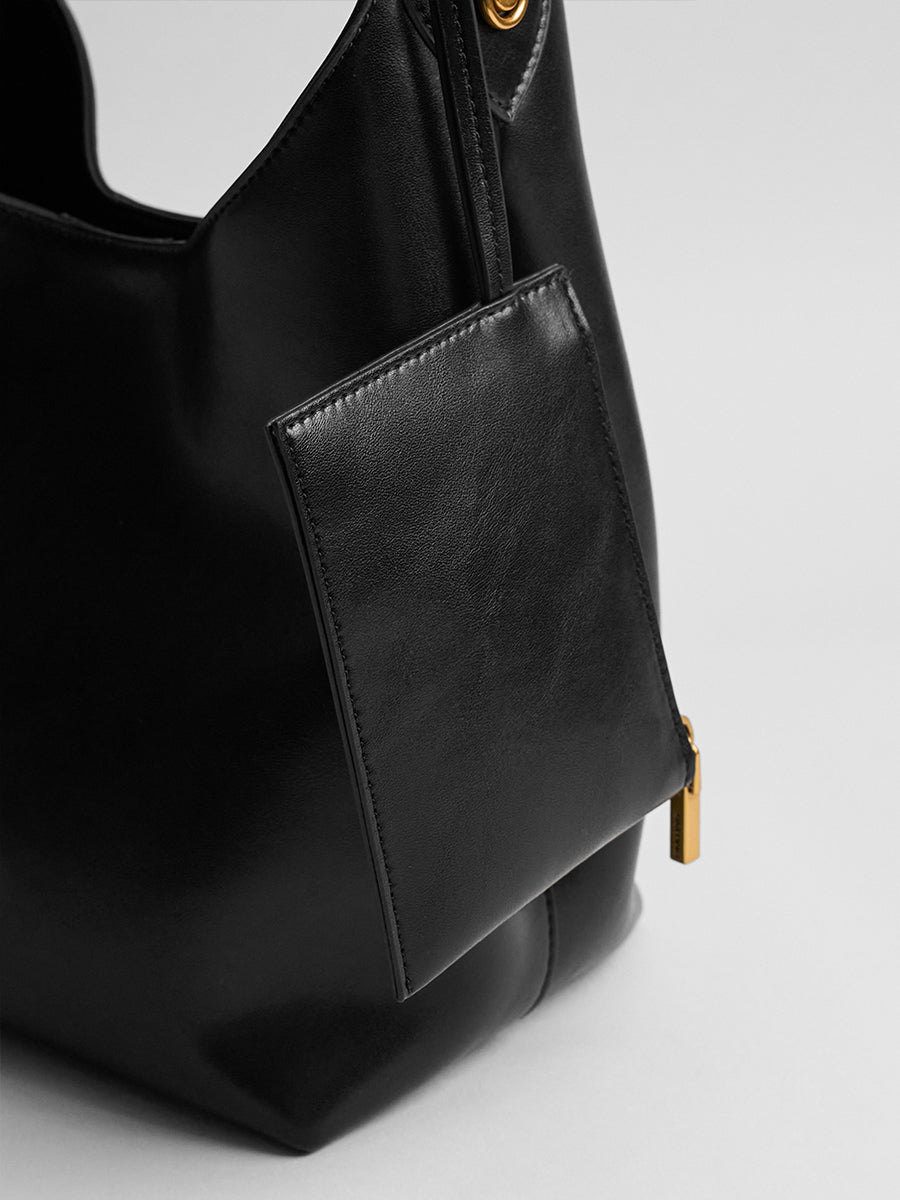 Luxury casual bucket bag