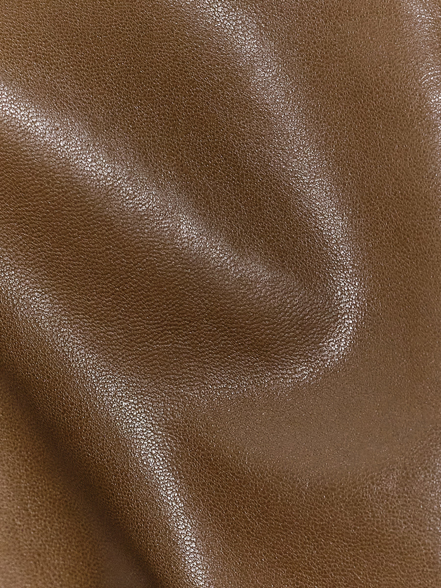 Arc-shaped hand-held hobo bag