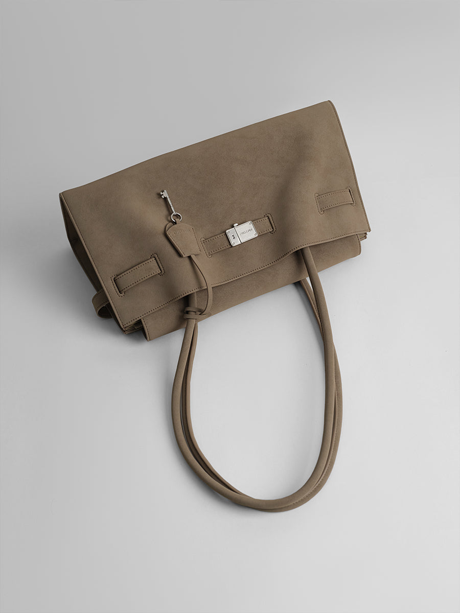 High-end single-shoulder bag