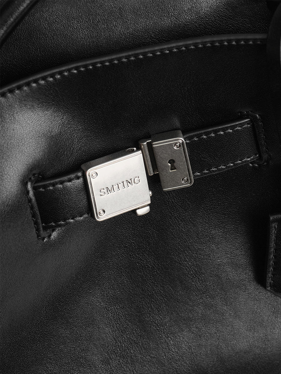 Advanced Sensation Commuter Shoulder Bag