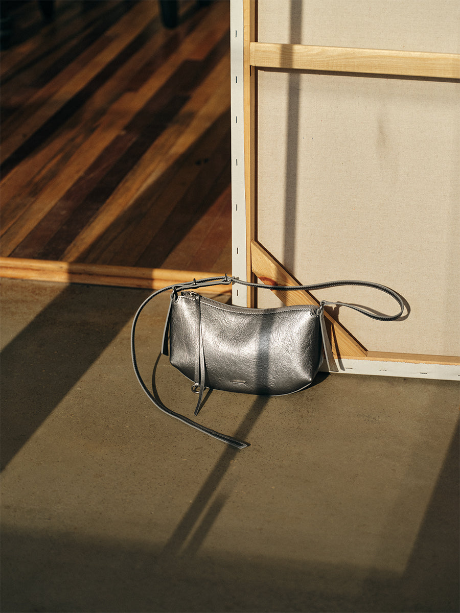 Versatile Underarm Bag