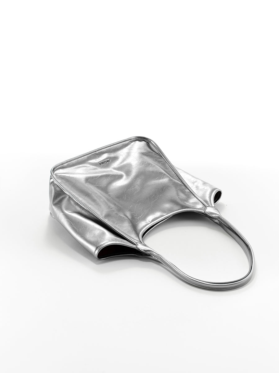 Fashionable oversized underarm tote bag