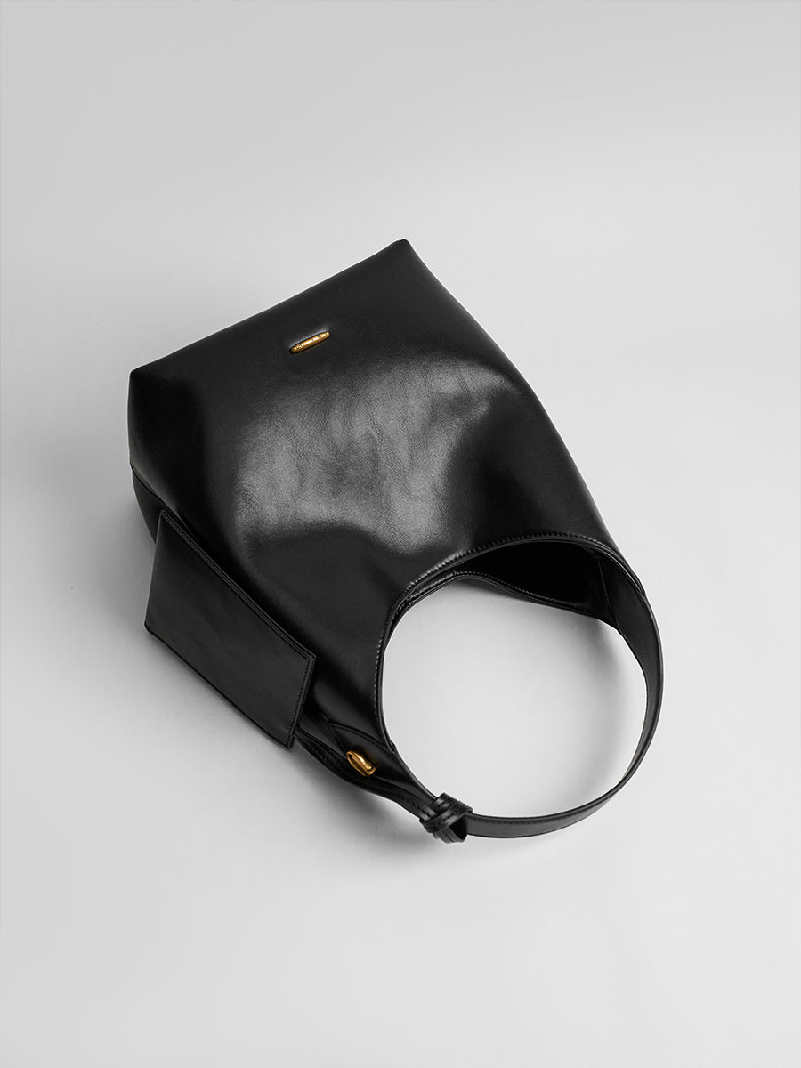 Luxury casual bucket bag