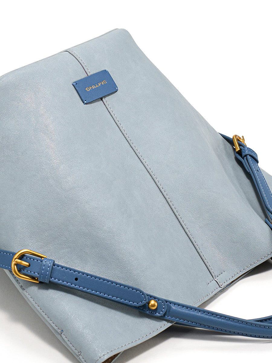 Chase The Wind-Bucket Bag