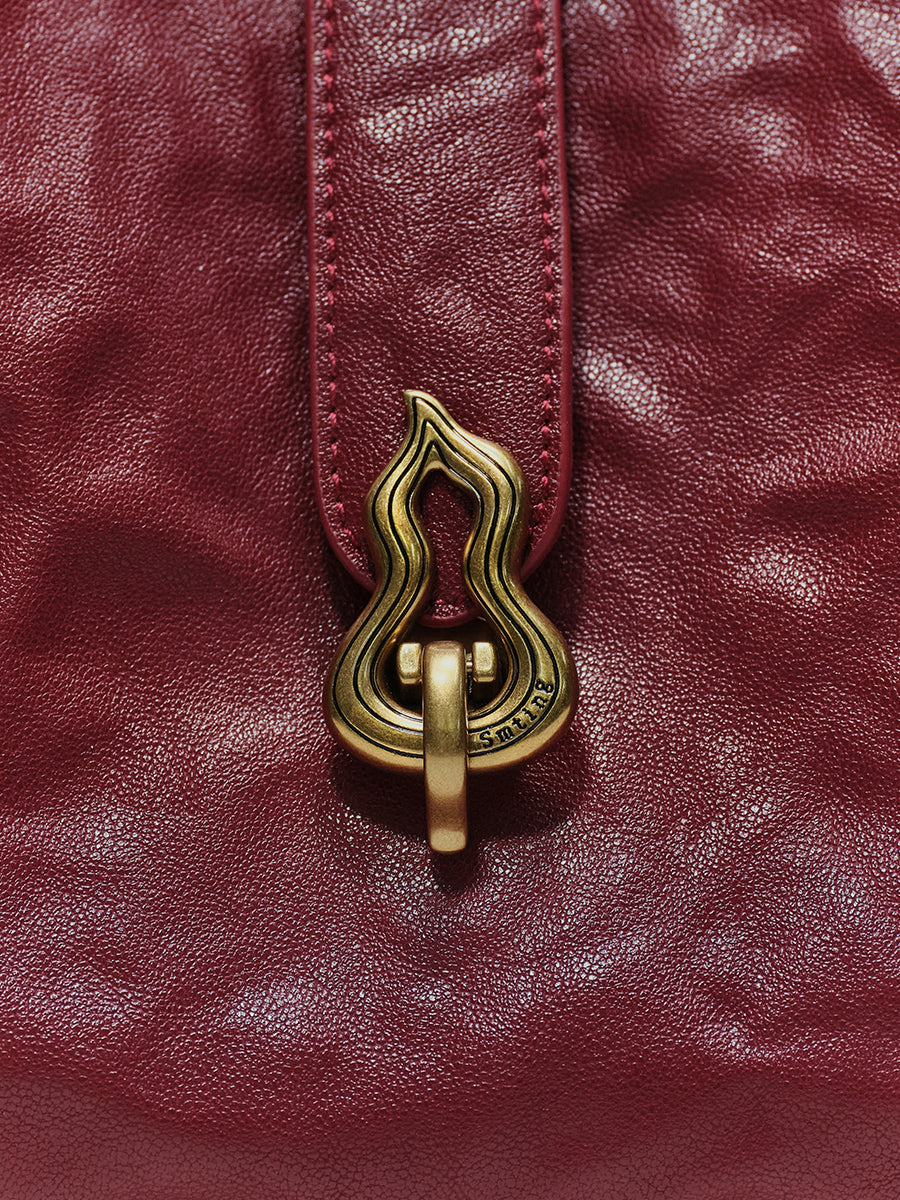 Returning Shadow-Underarm Bag Tote Bag