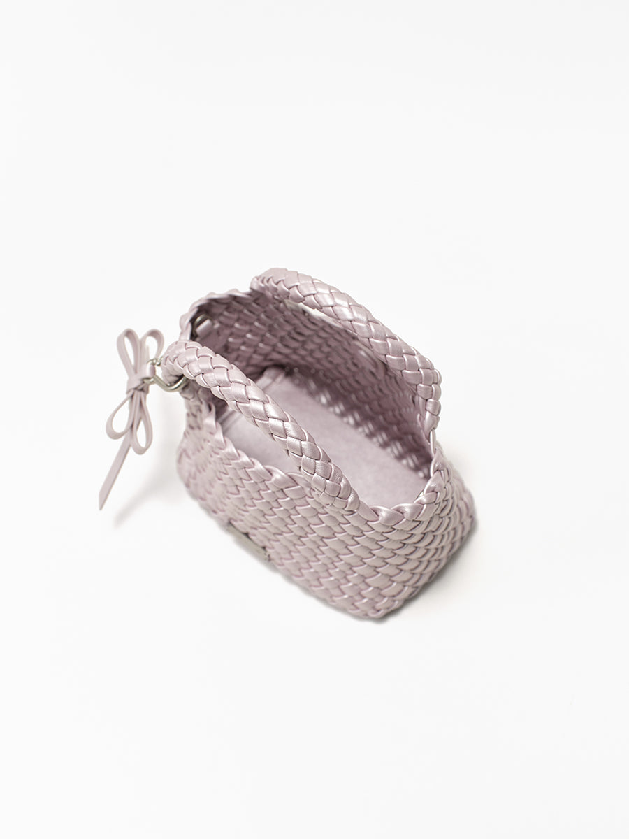 New lightweight luxury woven bag