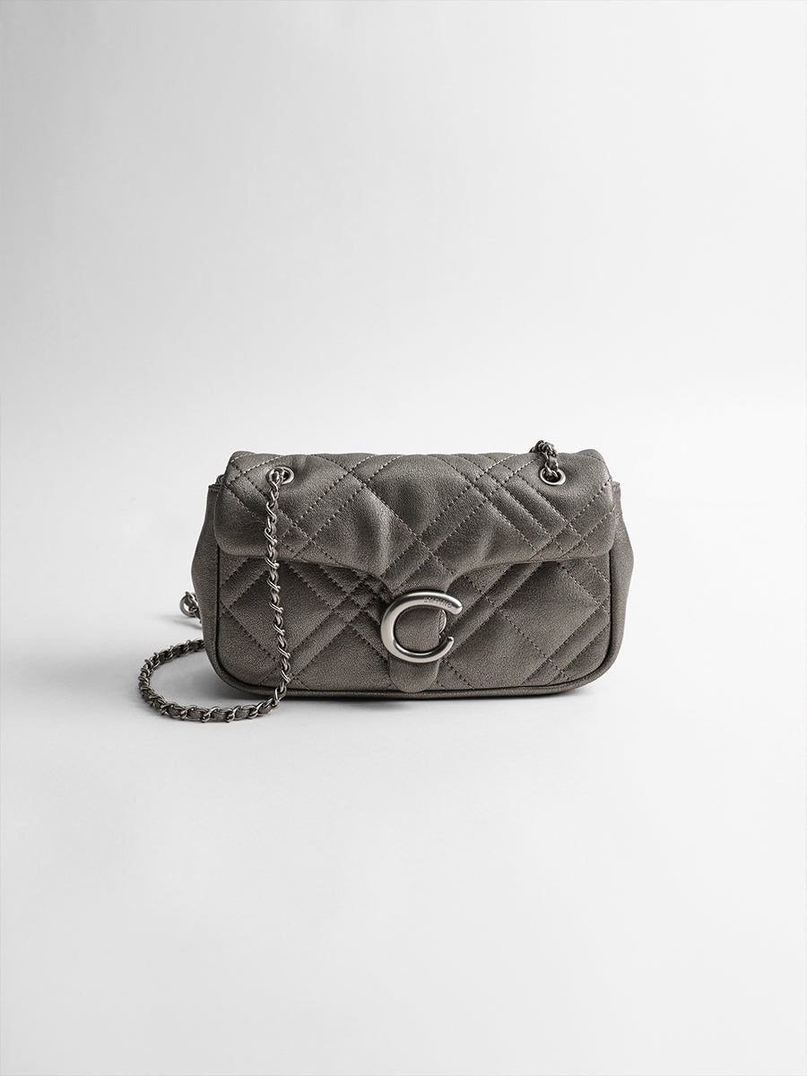 Quilted chain bag
