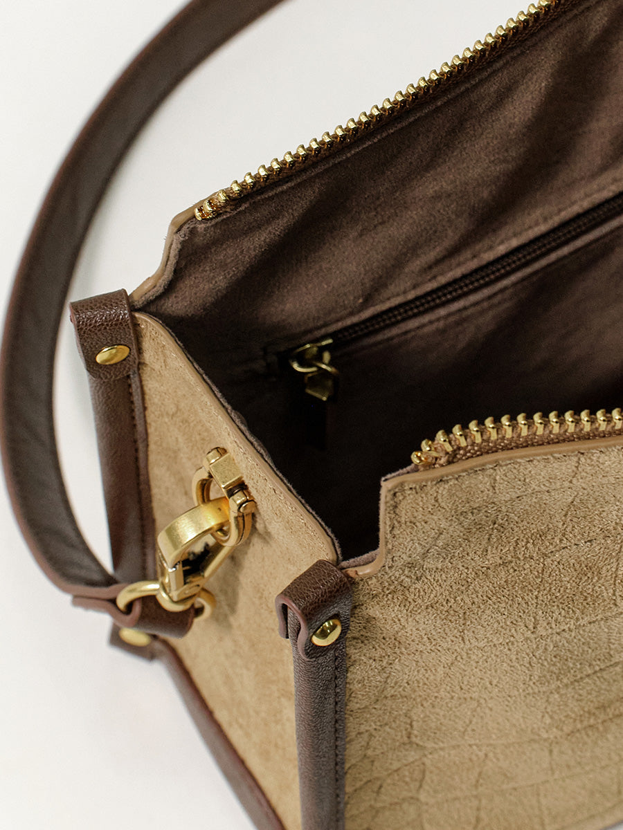 Fashionable hand-held box bag for autumn and winter