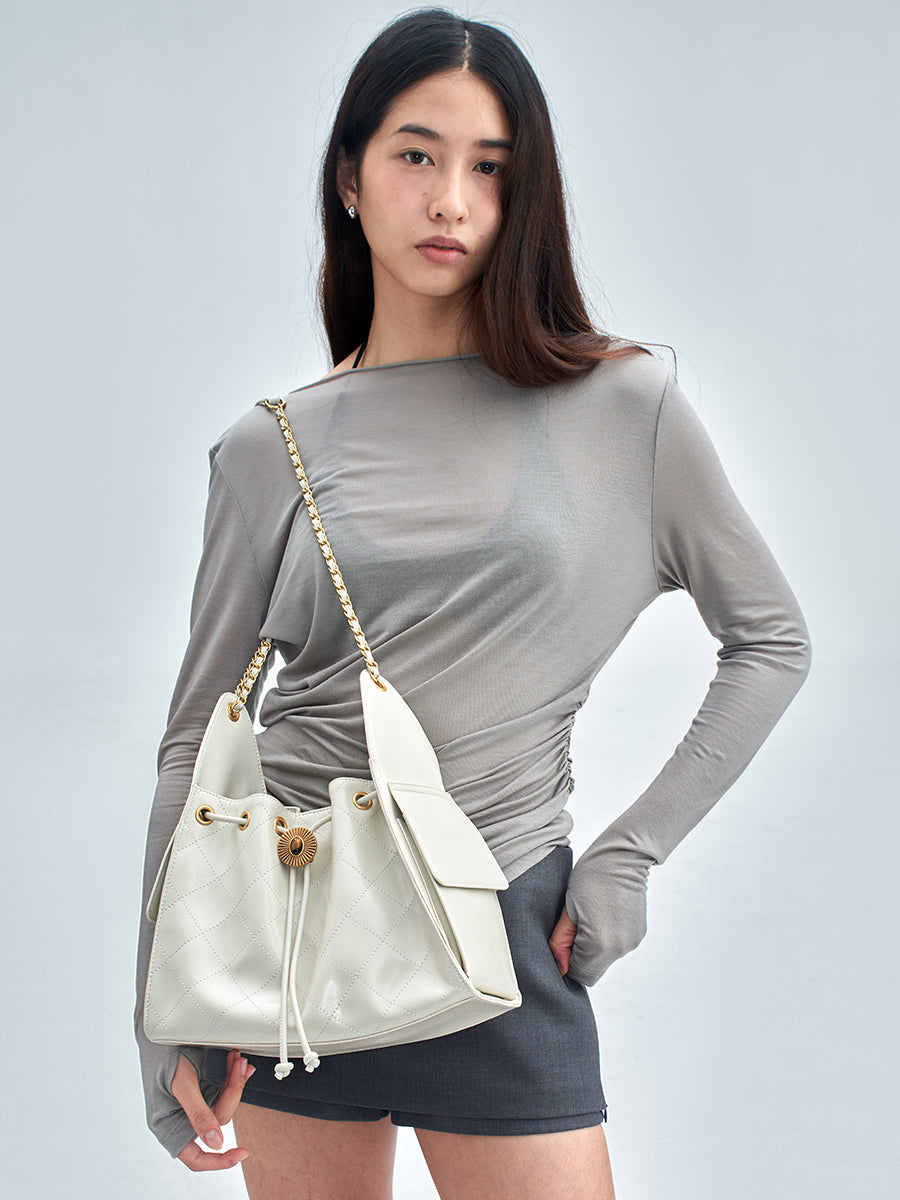 Meet-Bucket Bag