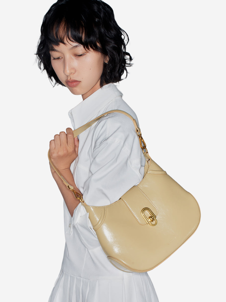 Zora-Underarm Bag Saddle Bag