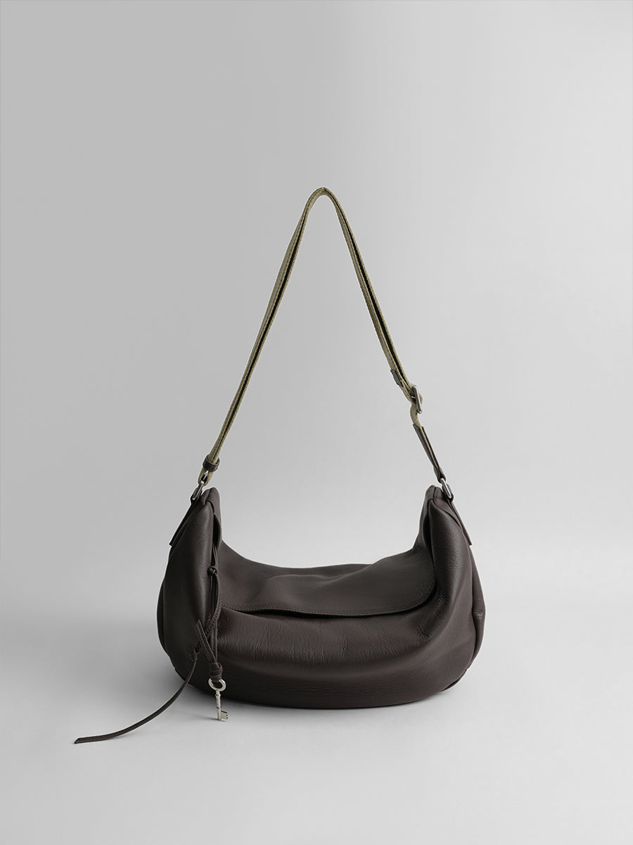 First-layer cowhide shoulder bag