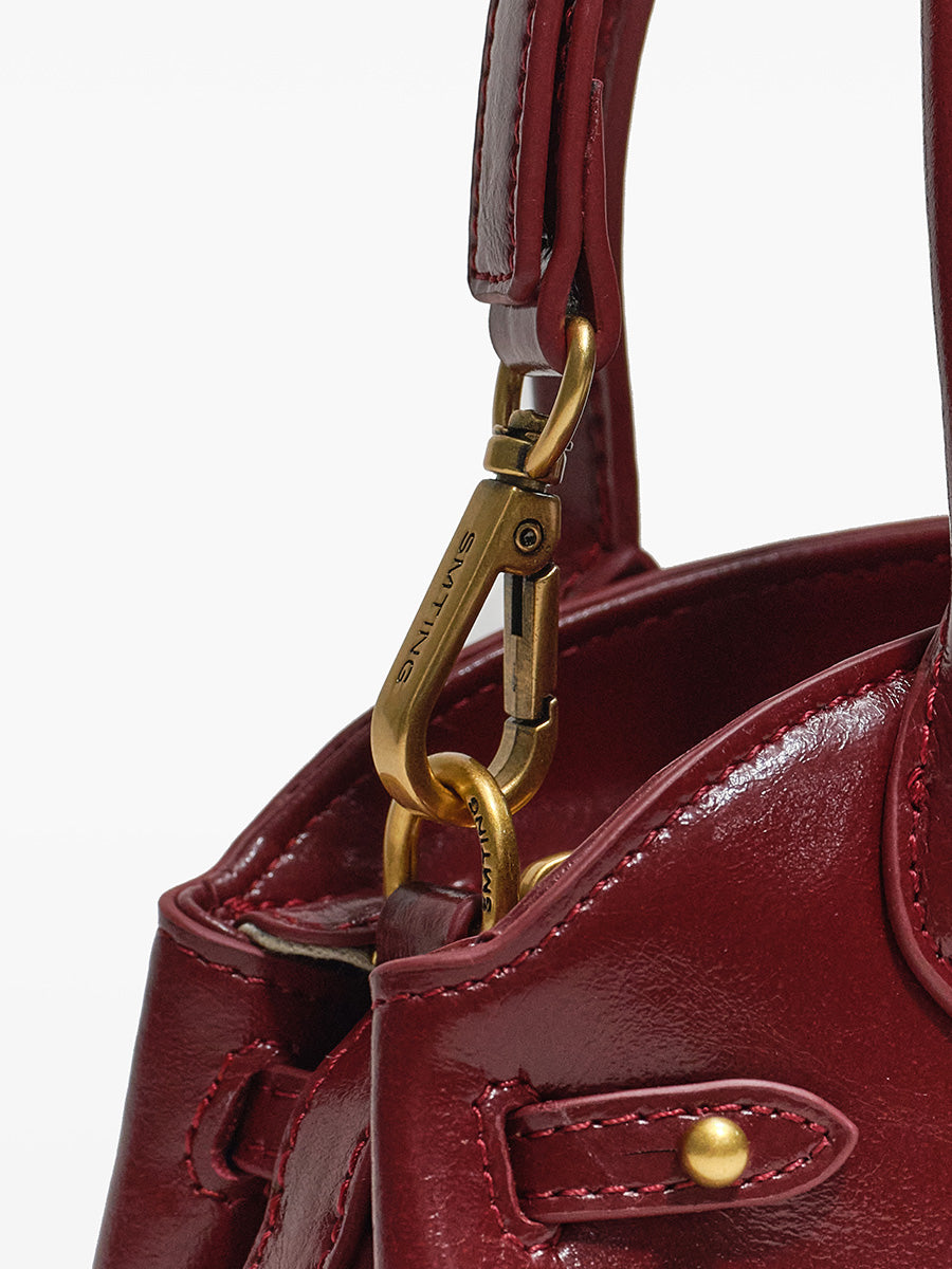 Lightweight mini handbag