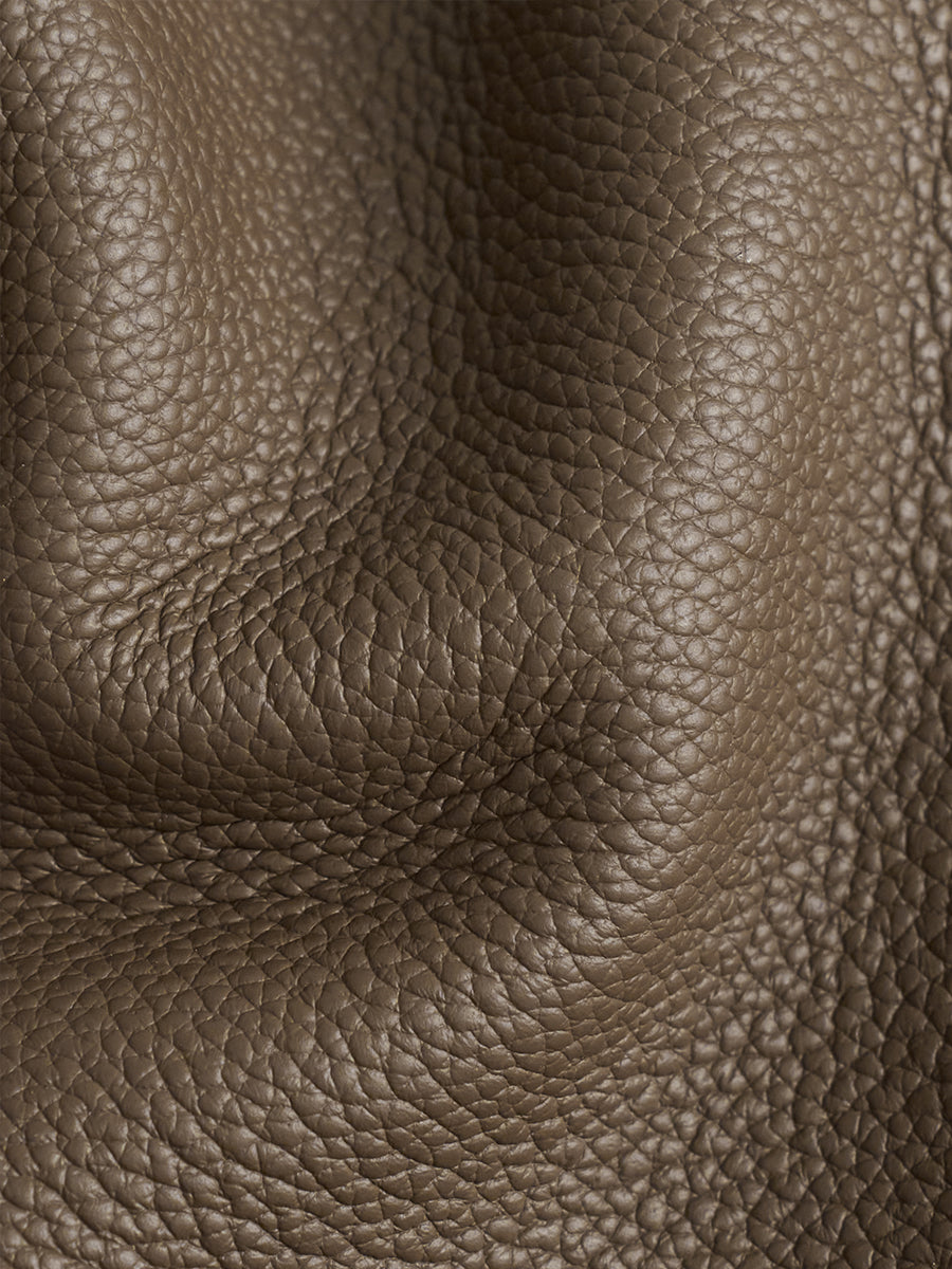 First-layer cowhide tote bag