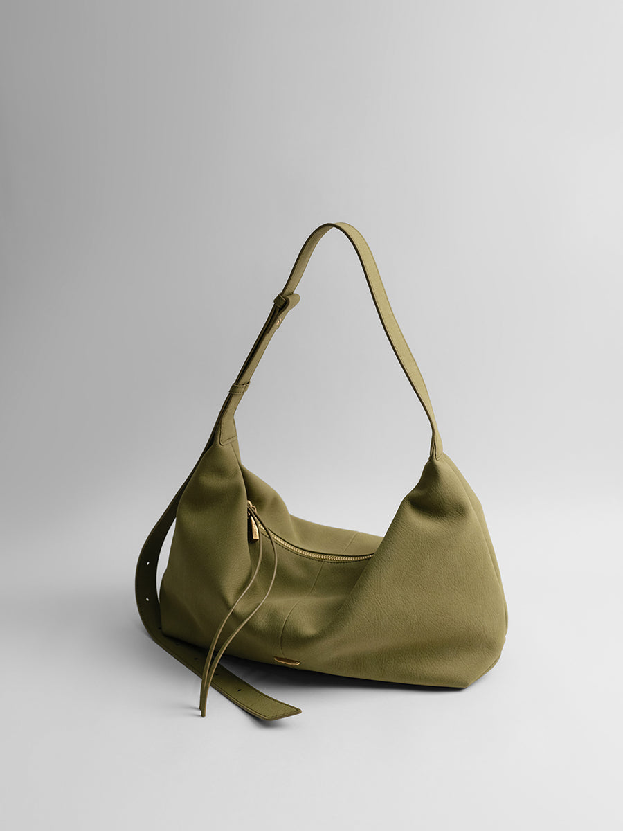 Daily commuting hobo bag