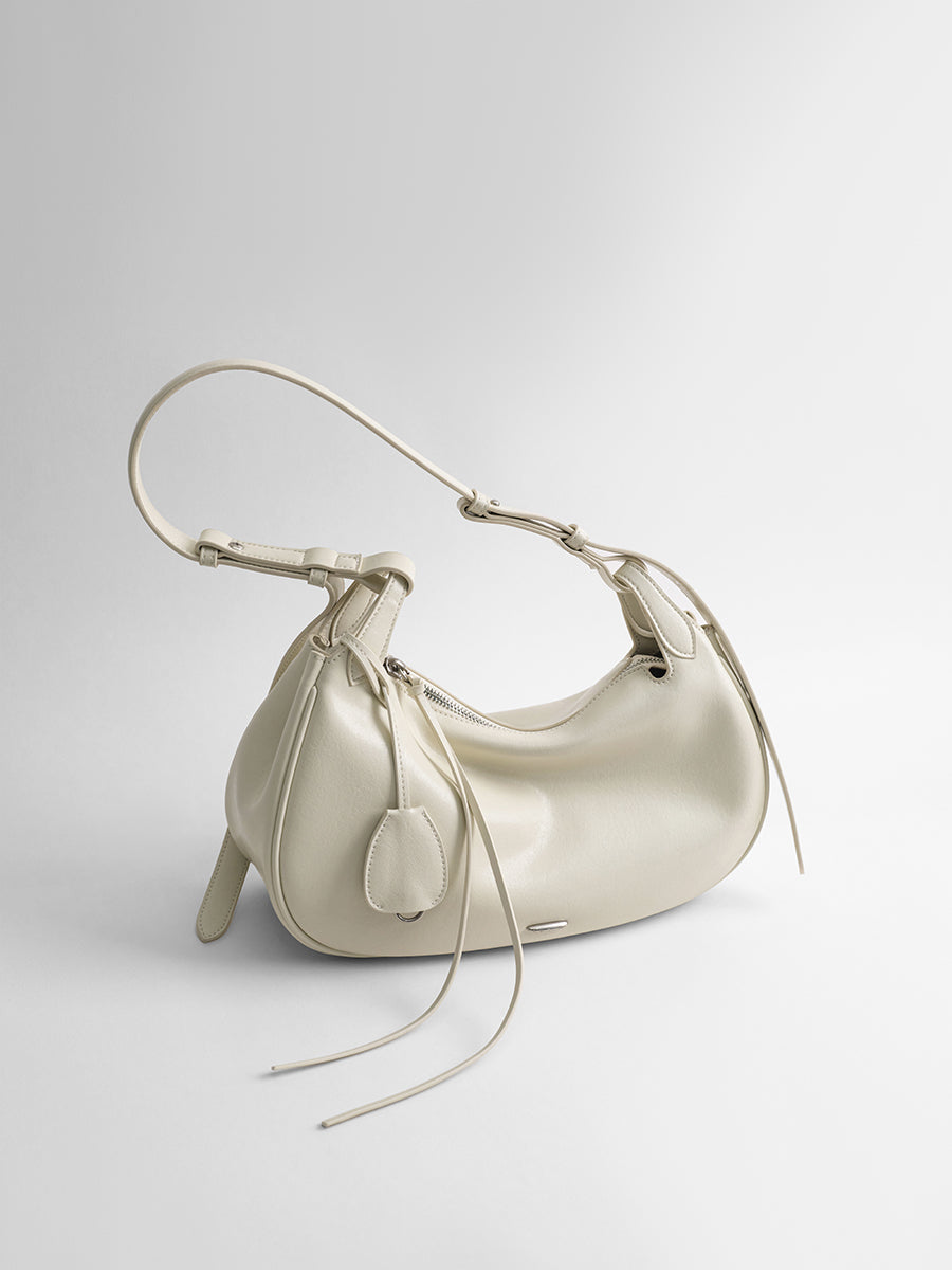 Relaxed designer hobo bag