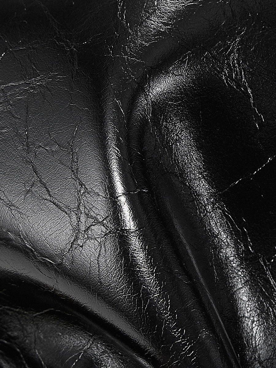 Fashionable and nostalgic tote bag