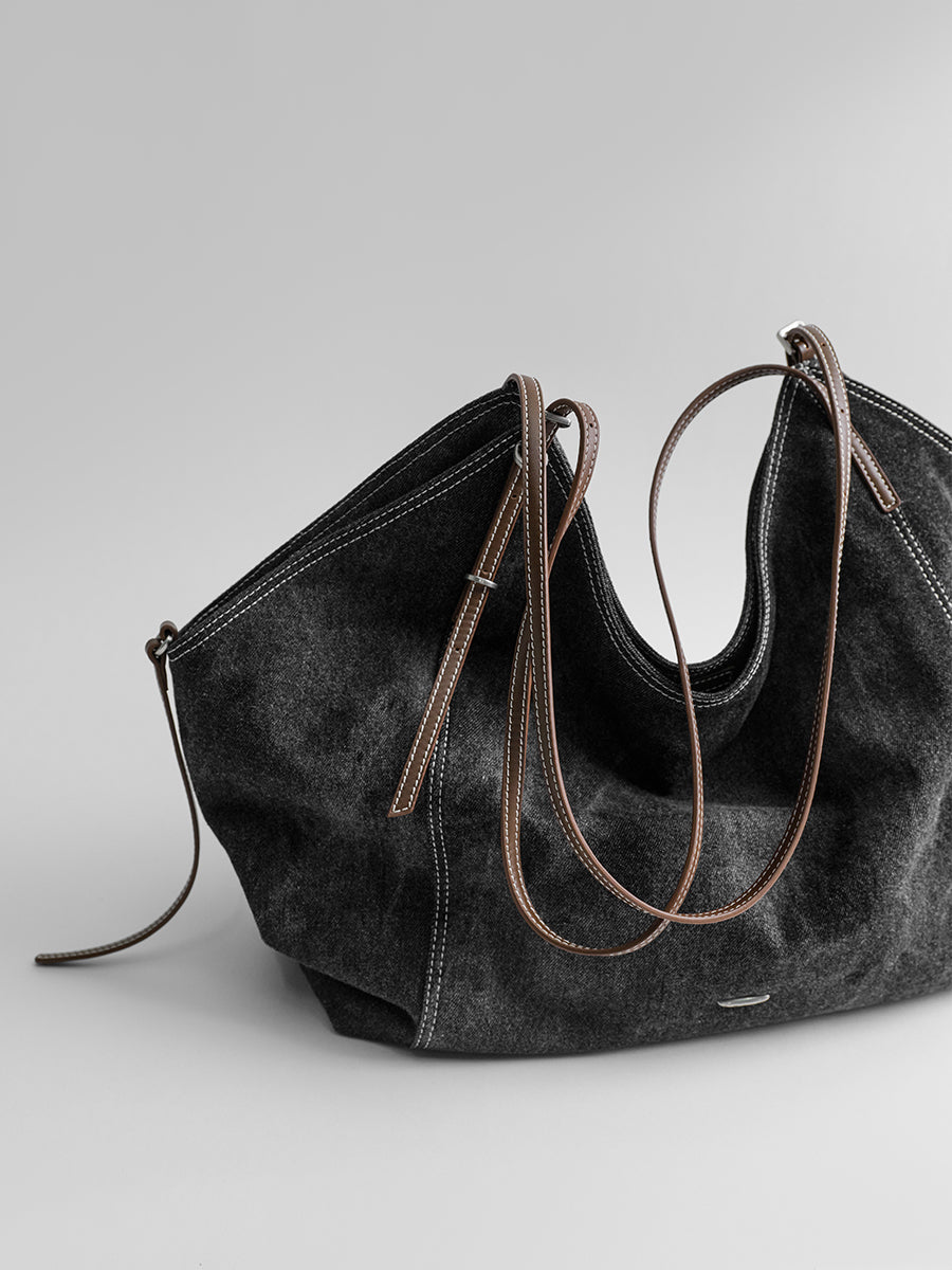 Lazy and Relaxed Large Capacity Tote Bag