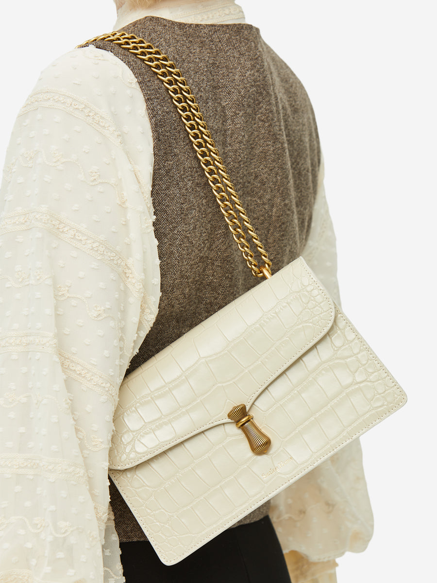 Wind and Passersby-Square Mini Bag