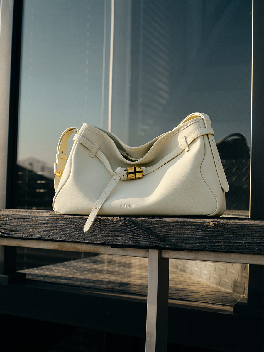 Tote Bag for Versatile Commuting