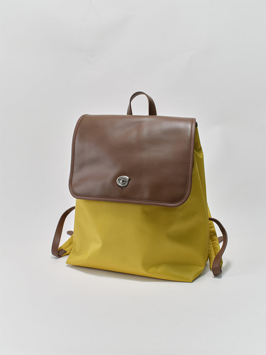 Large-capacity commuter backpack