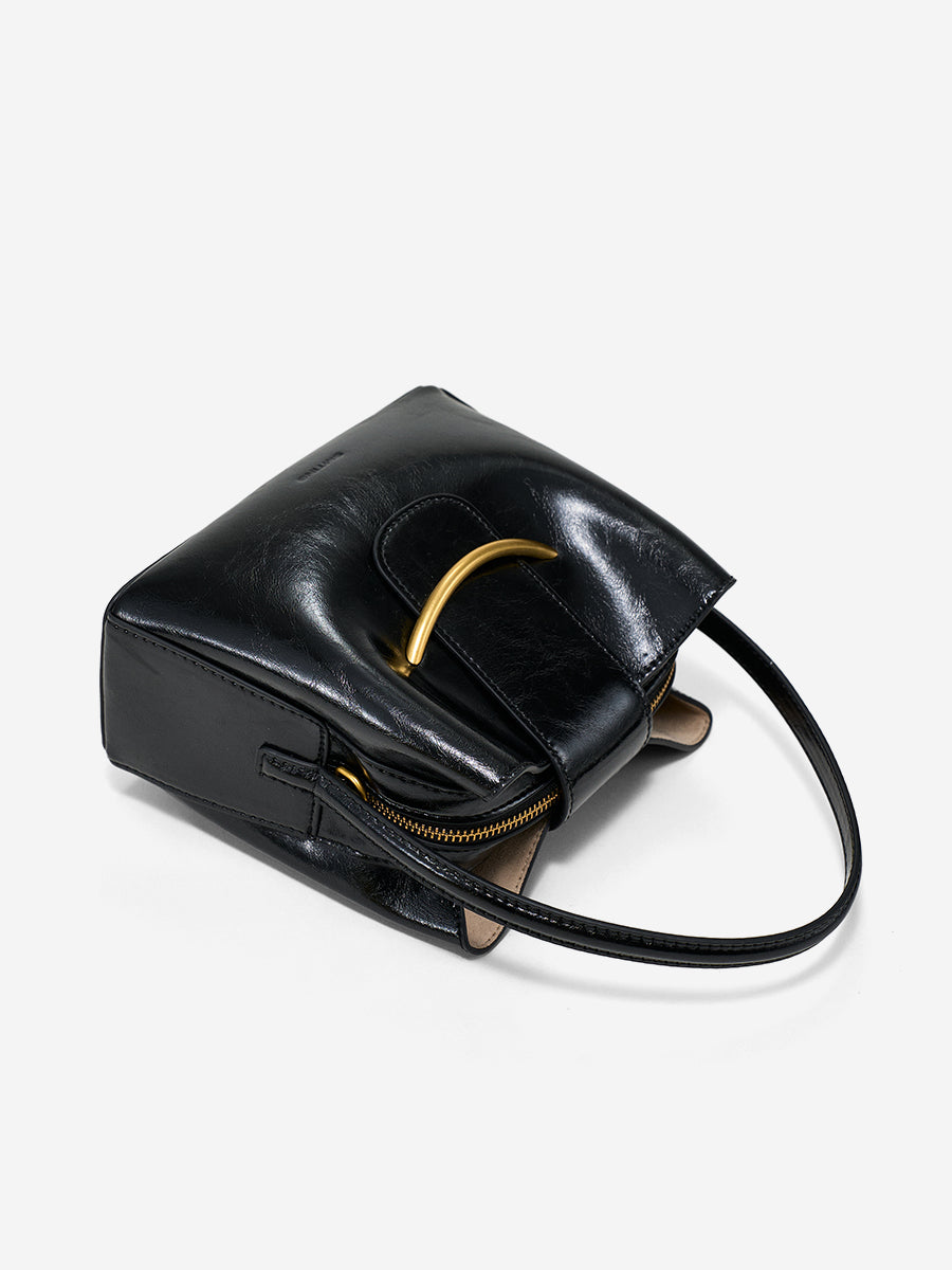 Nina-Bucket Bag