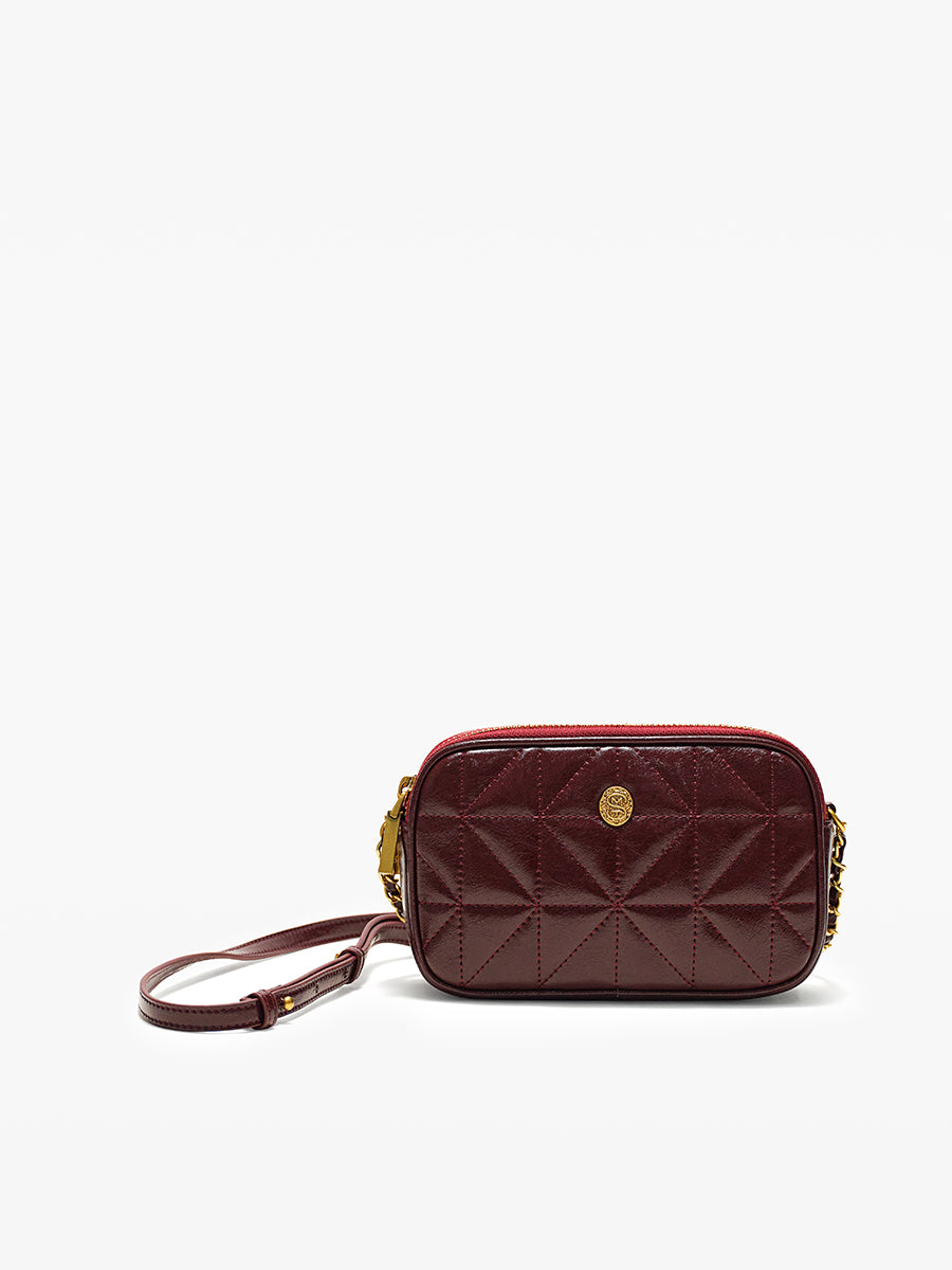 Envelope-shaped chain bag crossbody bag