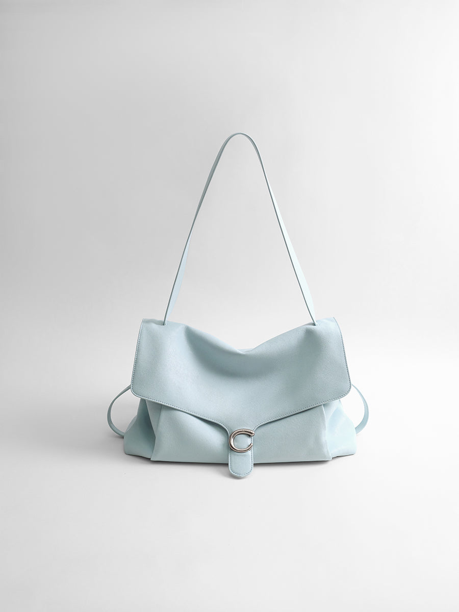 Large-capacity commuter hobo bag