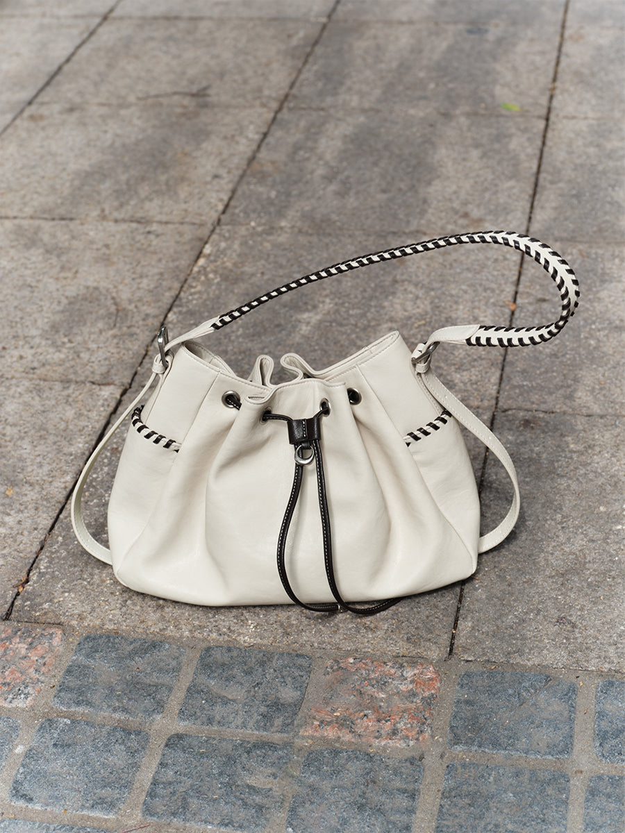 Large-capacity drawstring bucket bag
