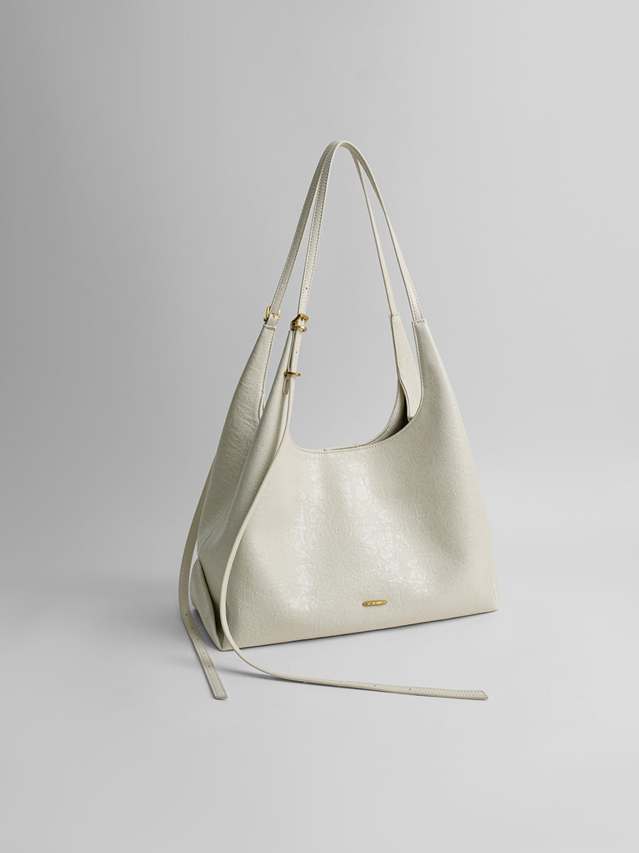 Cracked leather tote bag