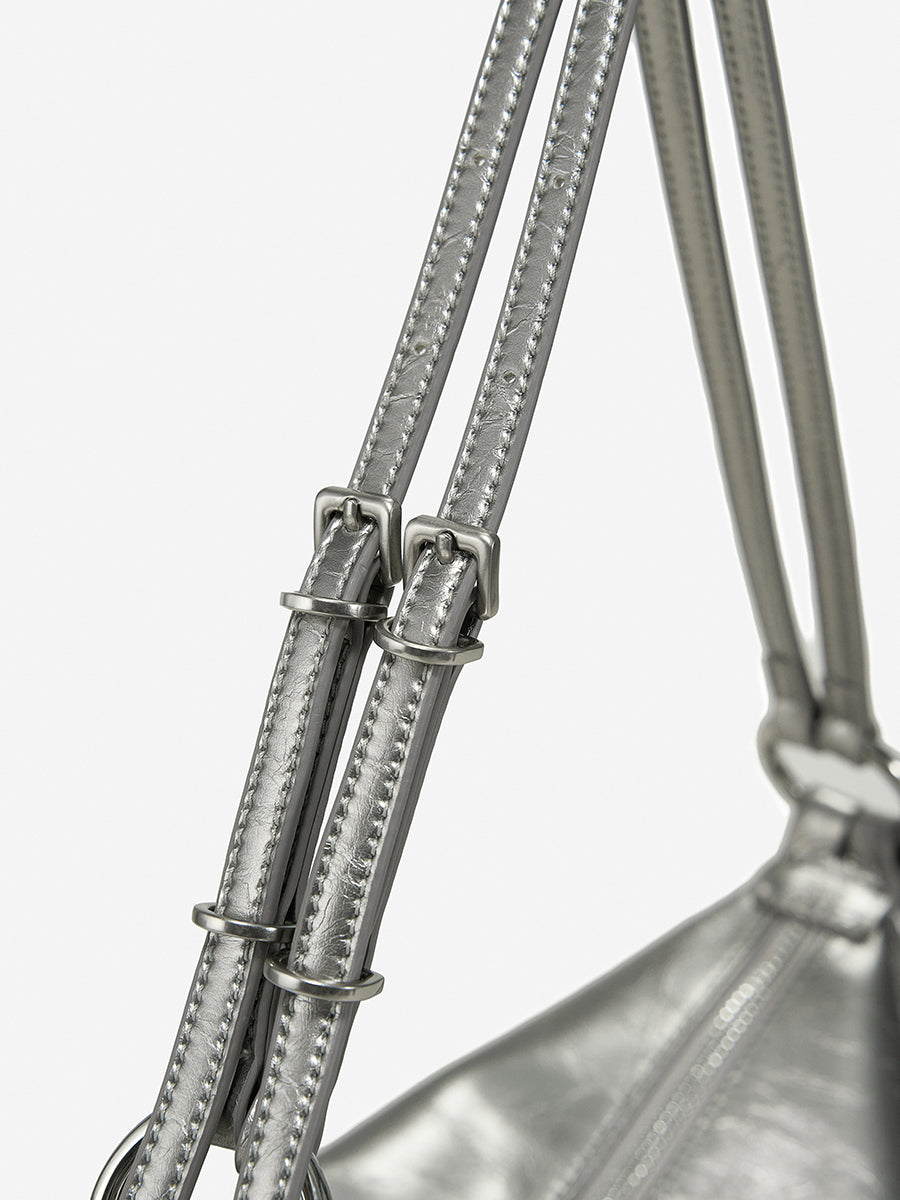 Classic and futuristic combination underarm bag