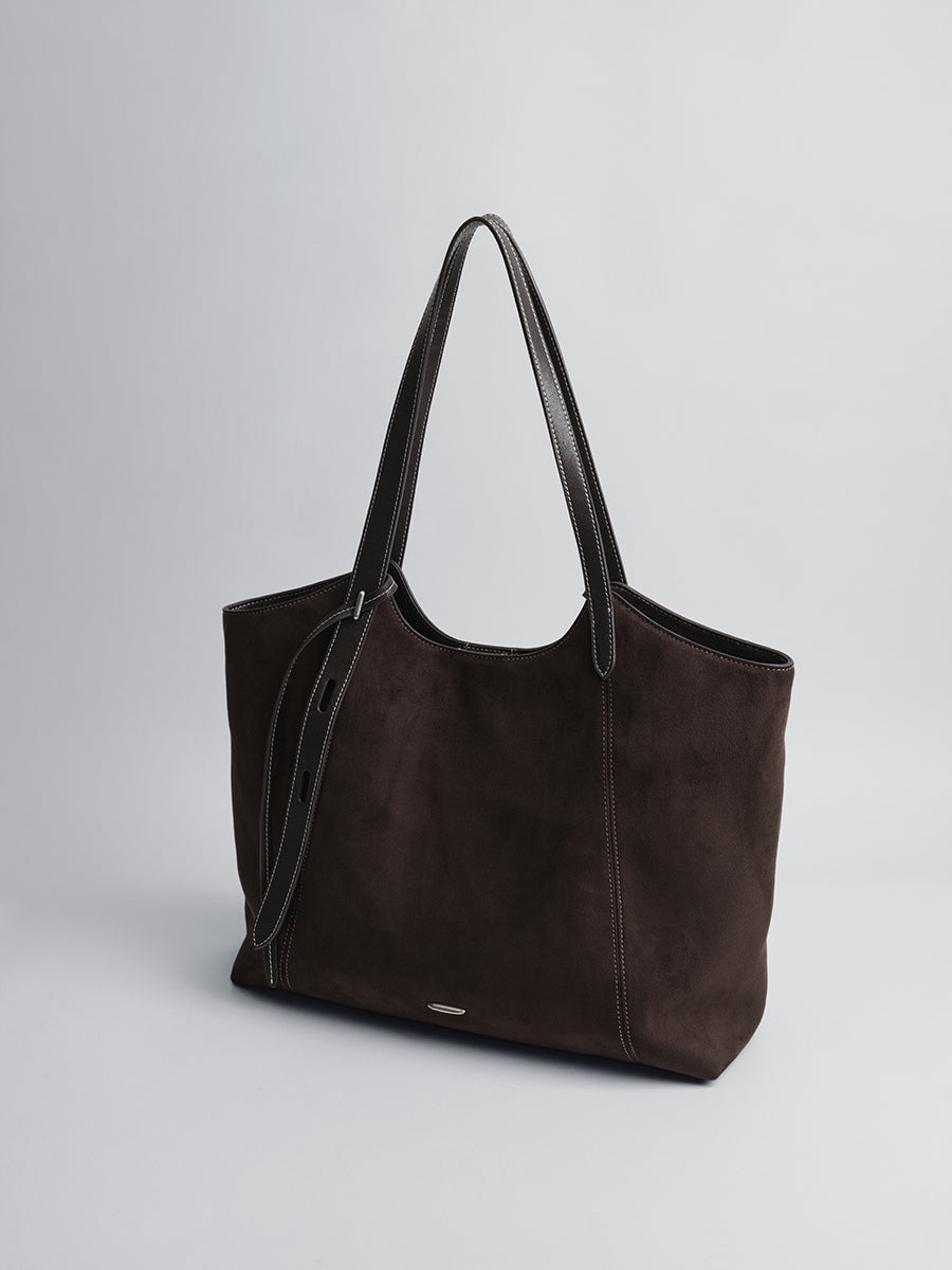 Large-capacity tote bag