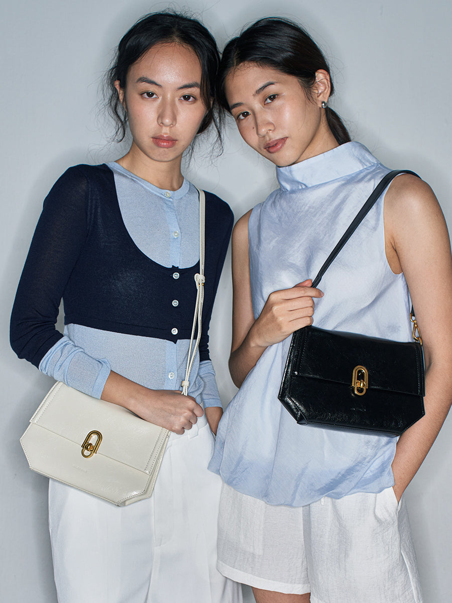 Fashionable forest-themed small square bag