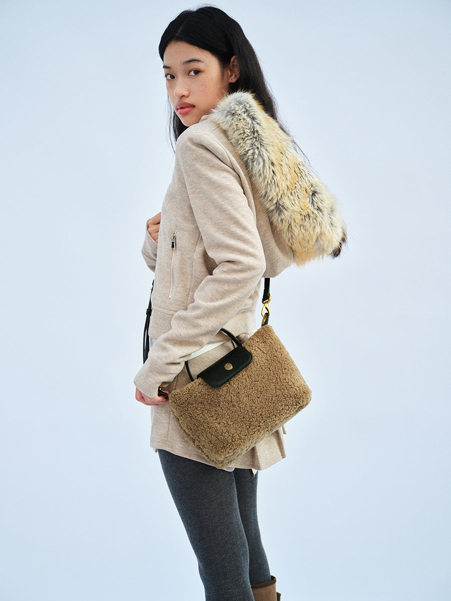 Plump and adorable dumpling bag