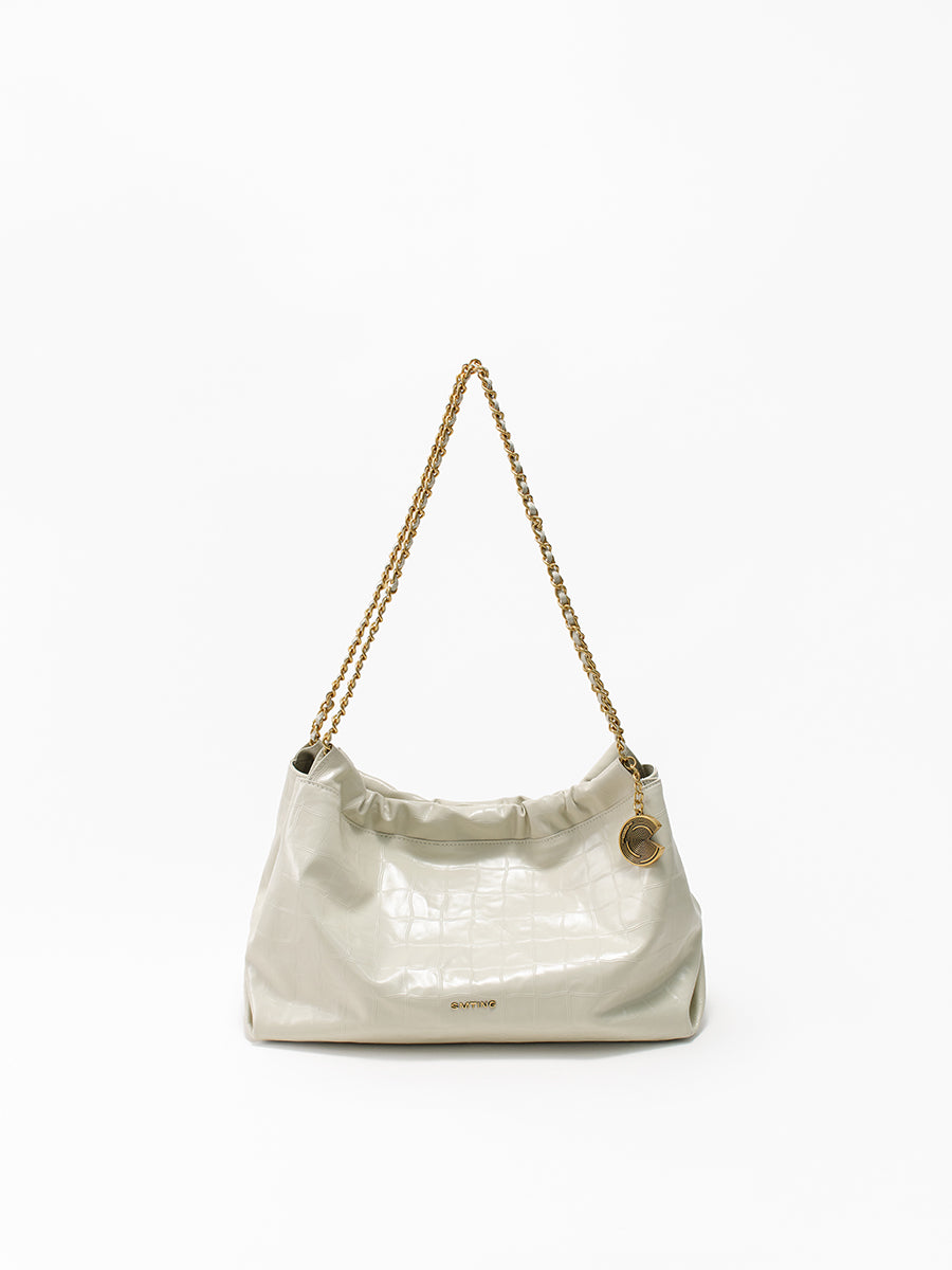 Fashionable retro commuting tote bag