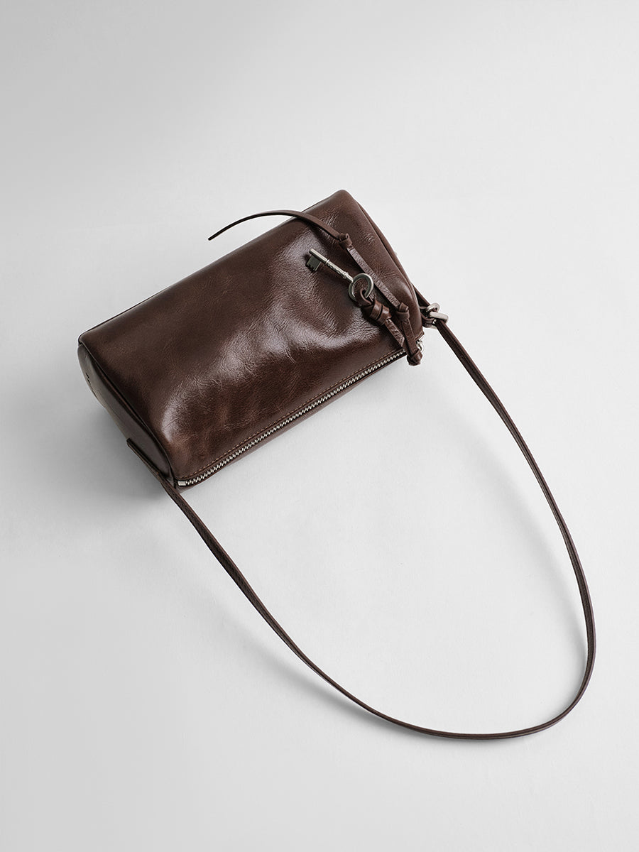 First-layer cowhide pillow case