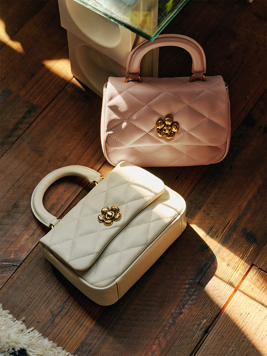 Exquisite and Light Luxury Hand bag