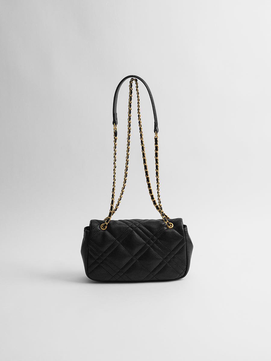 Quilted chain bag