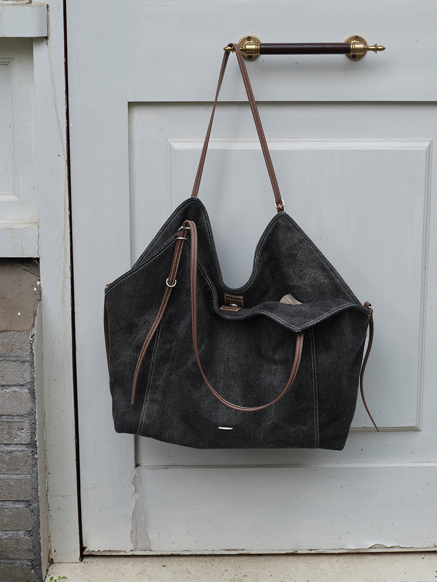 Lazy and Relaxed Large Capacity Tote Bag