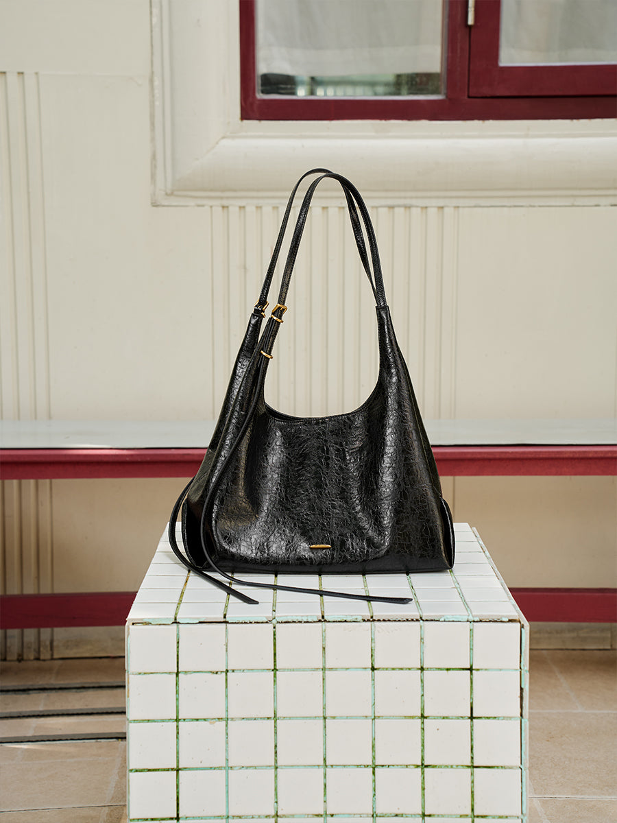 Cracked leather tote bag