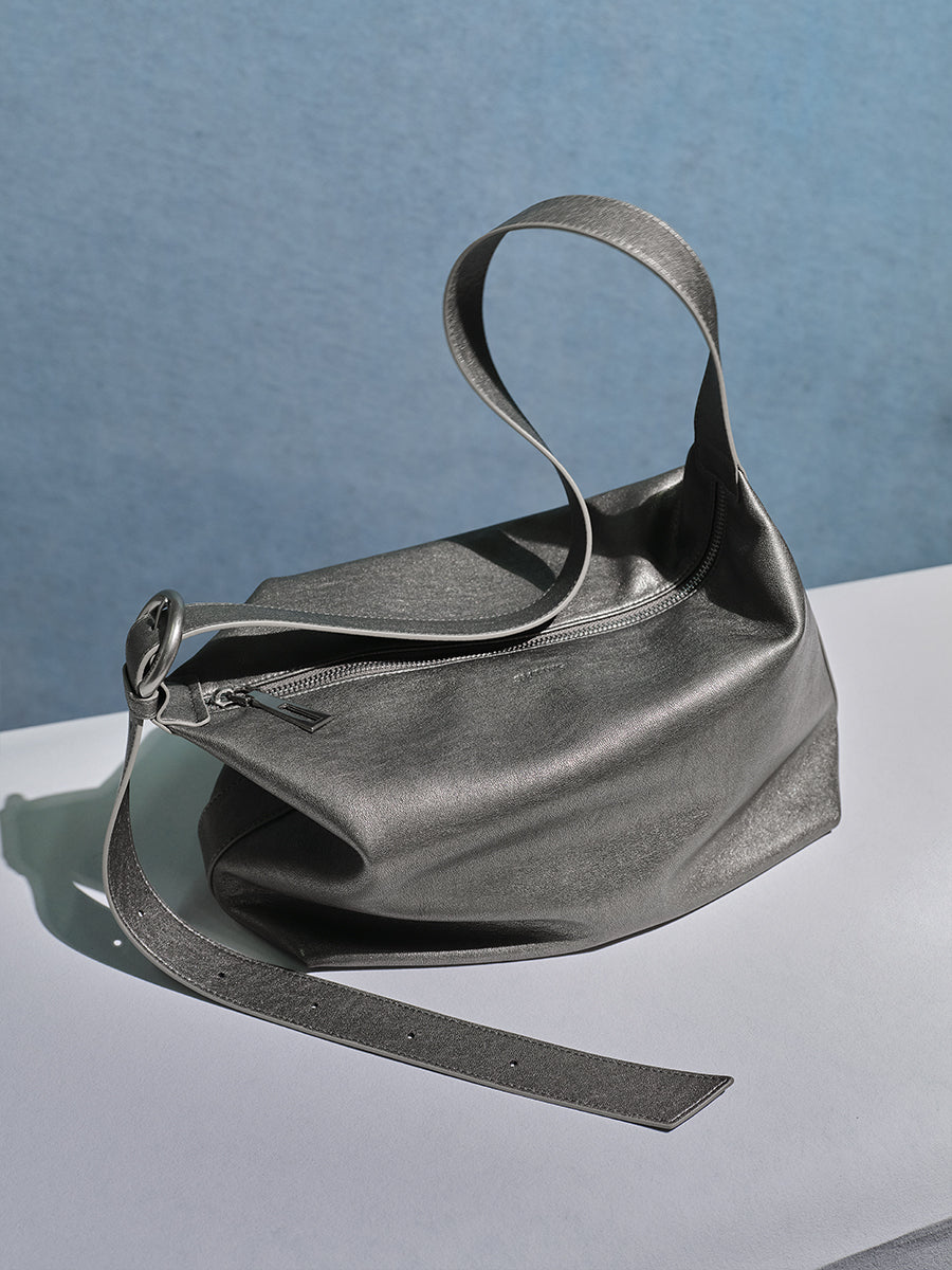 Casual large-capacity crossbody bag