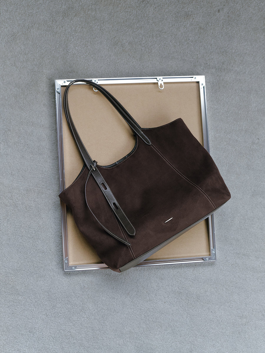 Large-capacity tote bag