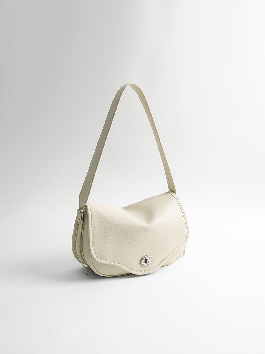 Luxurious lightweight shoulder bag with premium feel