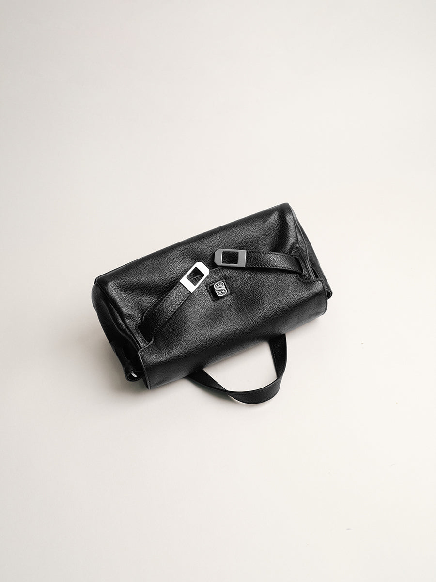 FIRST-LAYER COWHIDE HANDBAG
