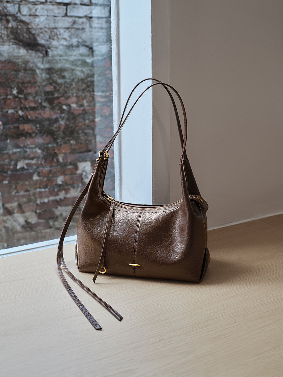 Minimalist Hobo Tote Bag