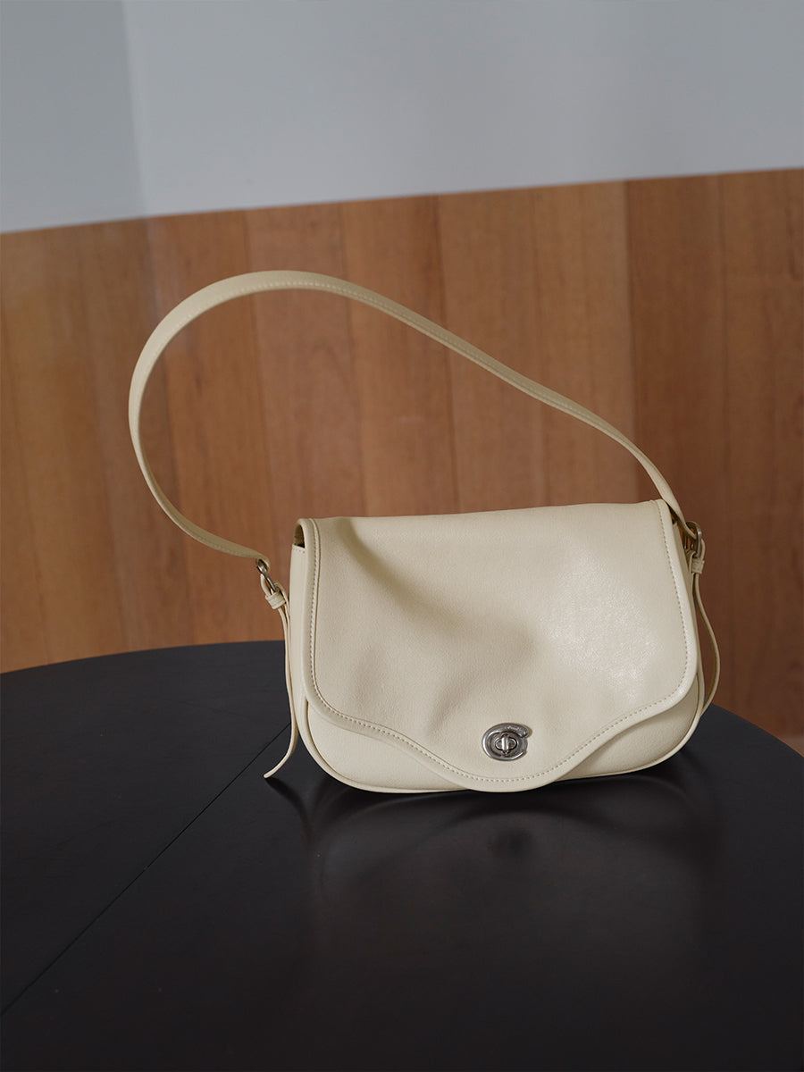 Luxurious lightweight shoulder bag with premium feel