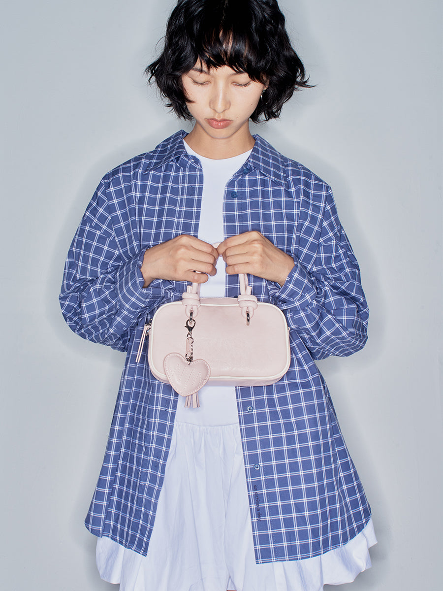 Compact and portable handbag boston bag