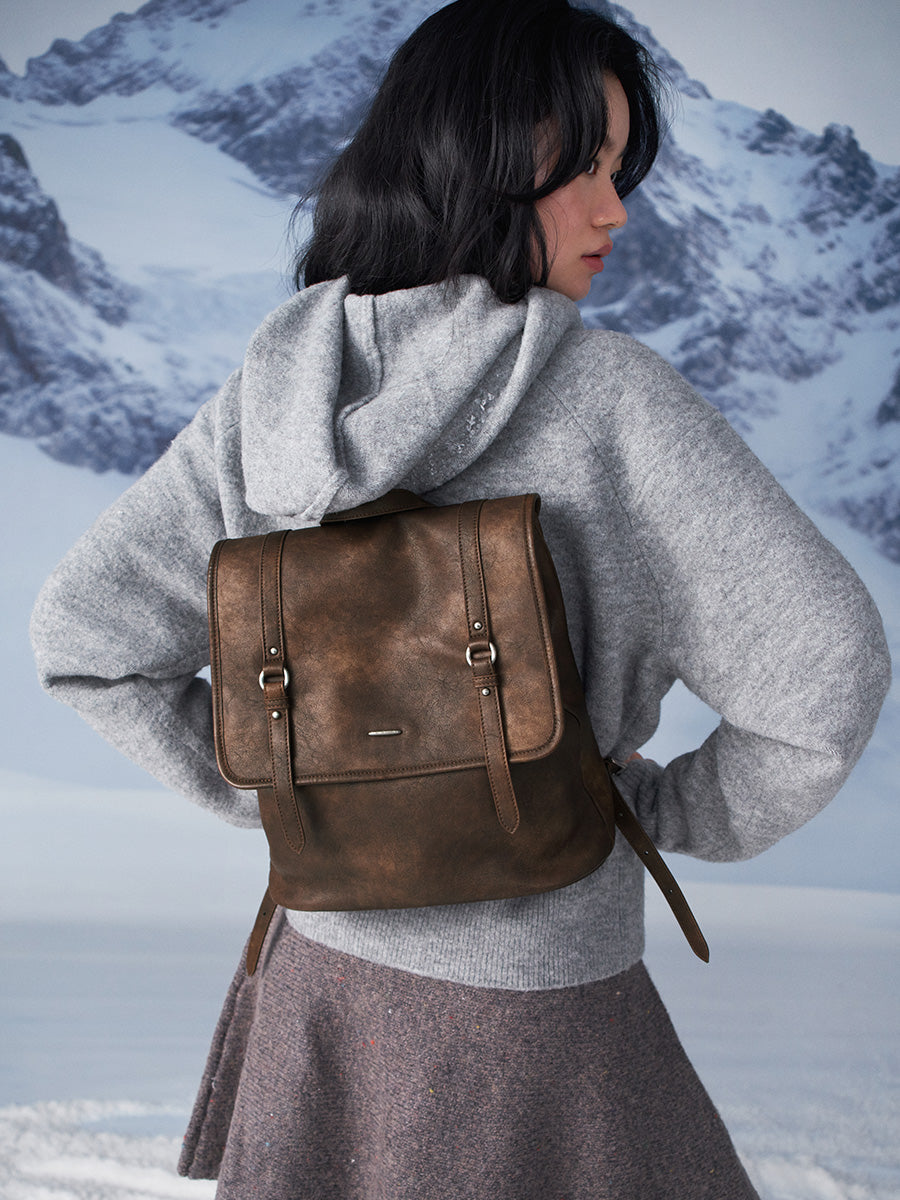 Retro and high-end backpack